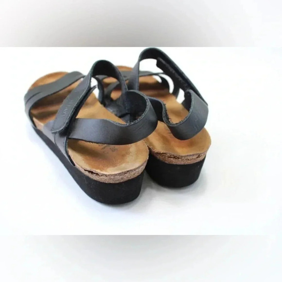 Naot sandals - Picture 5 of 10